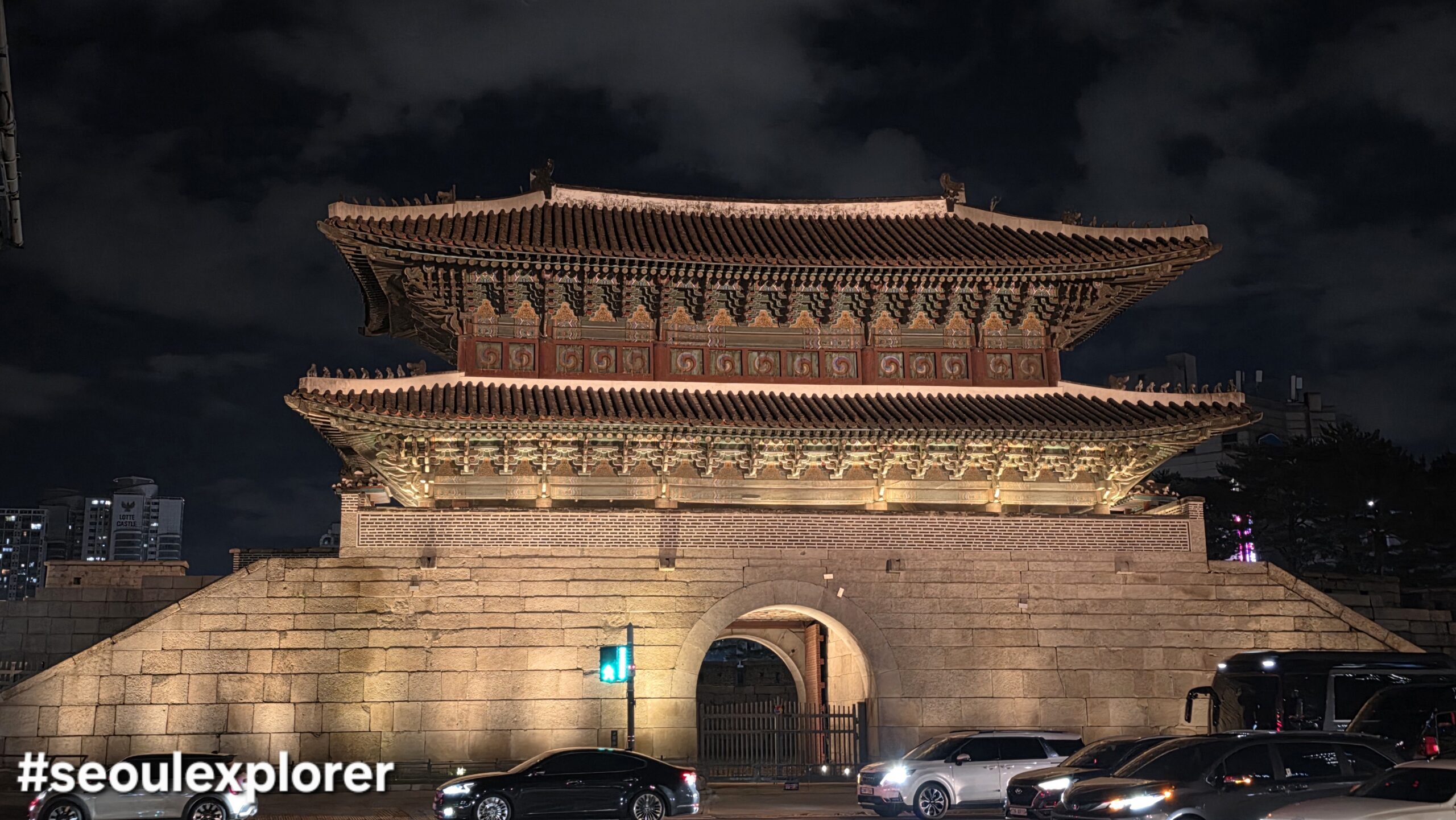 Heunginjimun Gate night view for the perfect Dongdaemun itinerary
