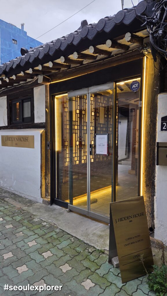 J.Hidden House Hanok Cafe